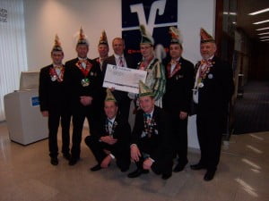 (v.l.n.r. Dirk Aufderheide, Ingo Sergel, Ingo Rampelmann, Jürgen Schürmann, Prinz Bene I., Oliver Schulte, Norbert Hanowski, vorne kniend Holger Sergel, Tobias Weitenberg) 