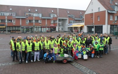 Viele Helfer bei Müllsammel-Aktion